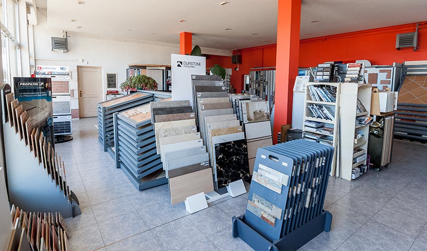 expositor-de-material-en-leon